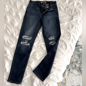 Levi’s 721 High Rise Skinny Ankle Size 25